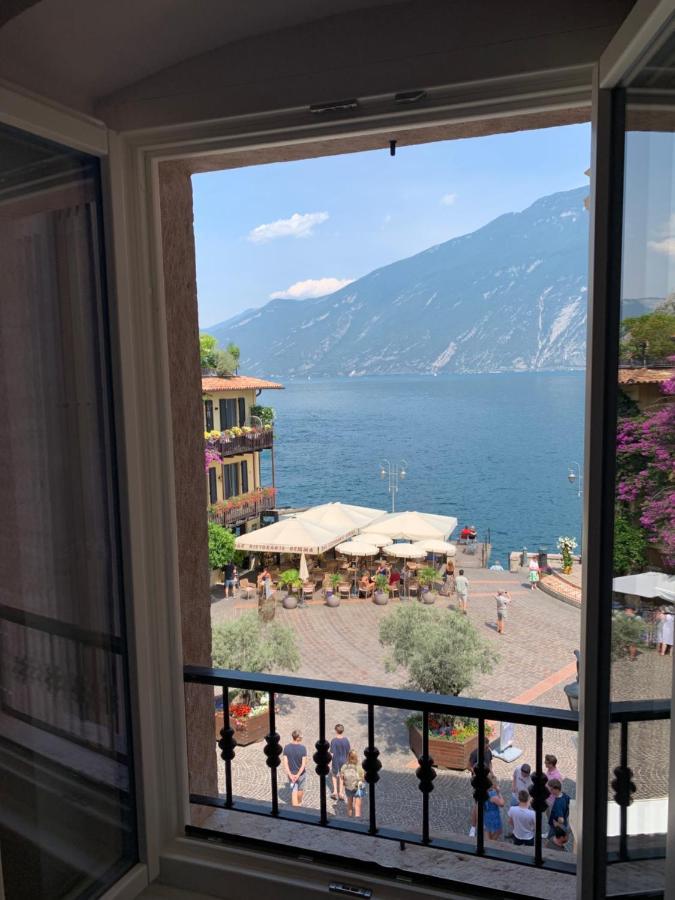 Albergo Ristorante Montebaldo 리몬네술가르다 외부 사진