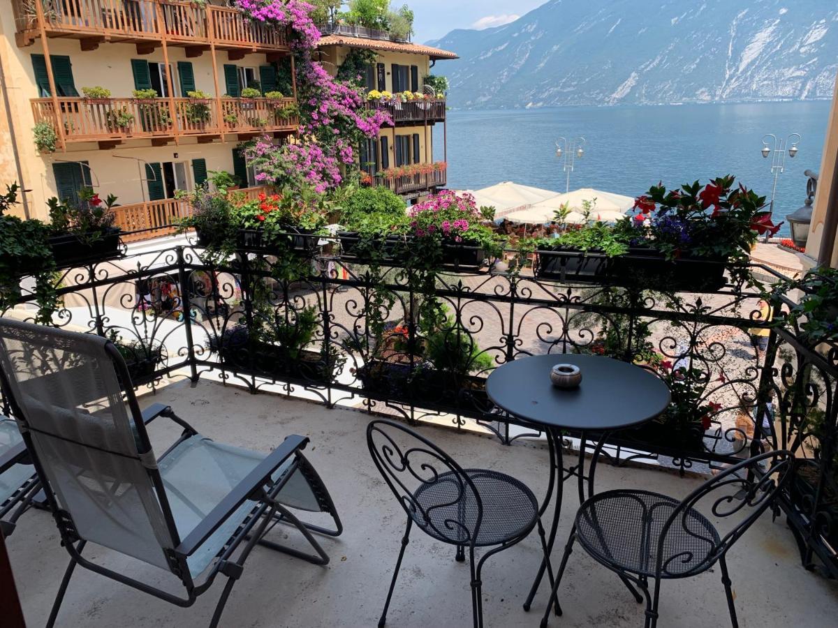 Albergo Ristorante Montebaldo 리몬네술가르다 외부 사진
