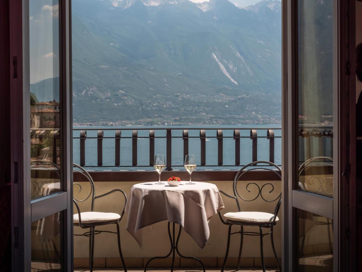 Albergo Ristorante Montebaldo 리몬네술가르다 외부 사진