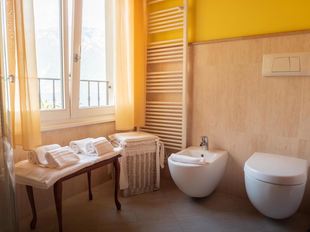 Albergo Ristorante Montebaldo 리몬네술가르다 외부 사진